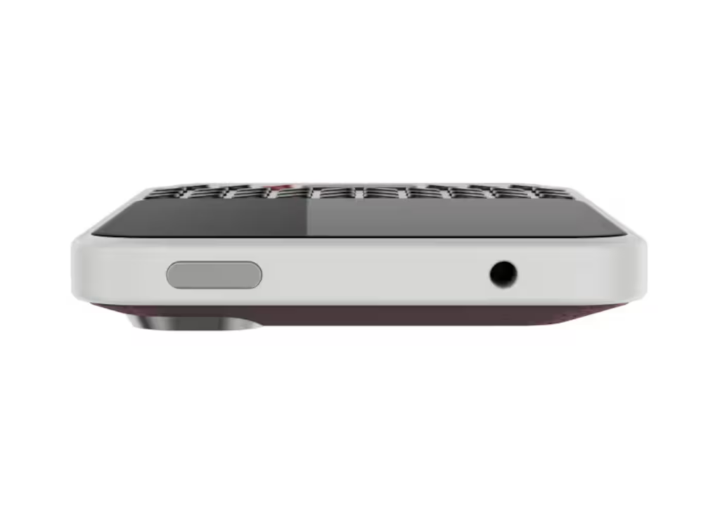 Clicks Communicator: A Keyboard Phone in the Smartphone Era 6 clicks communicator